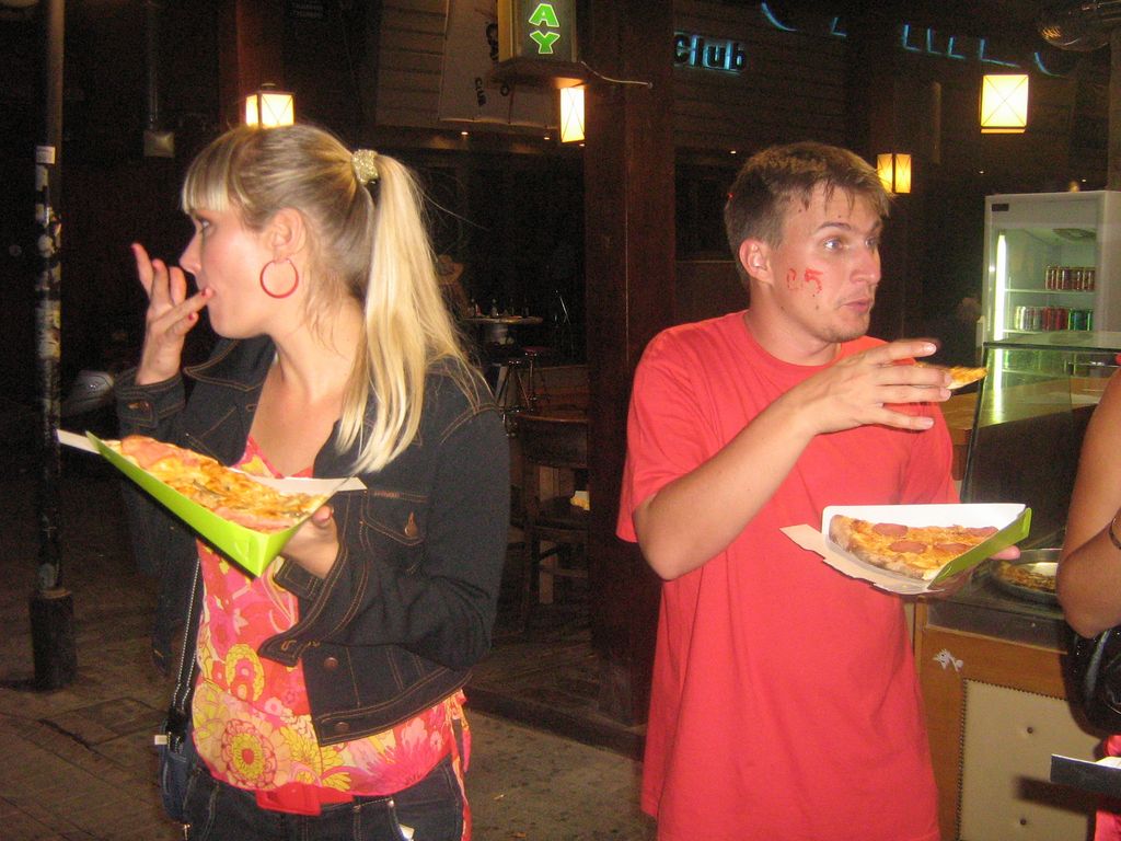 i/Kranj/Absolvent08/04-RedLoveParty/absolvent 1634.jpg